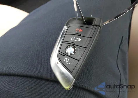 2024 BMW I4 Gran Coupe Edrive35 z USA, uszkodzony, nr VIN WBY43AW01RFS99996